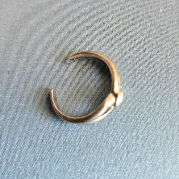 Sterling silver 925 adjustable toe/pinky ring with cubic zirconia. - Picture 7 of 7